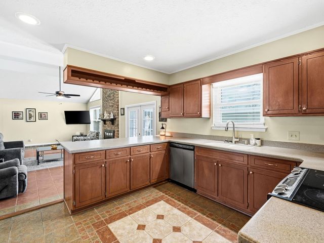 4326 Pine Tree Lane, Lynn Haven, FL 32444