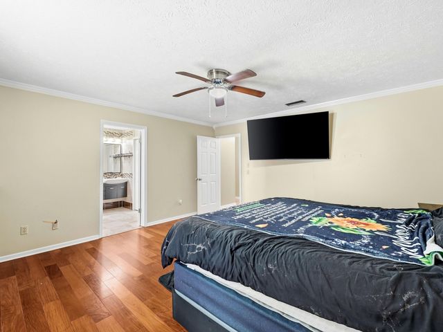 4326 Pine Tree Lane, Lynn Haven, FL 32444