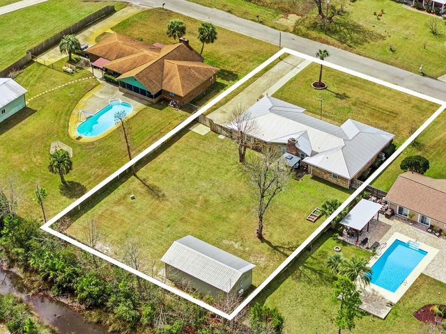 4326 Pine Tree Lane, Lynn Haven, FL 32444