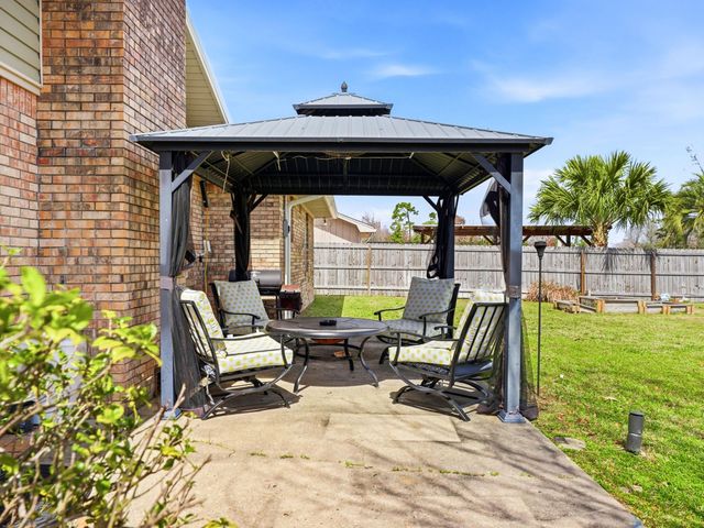 4326 Pine Tree Lane, Lynn Haven, FL 32444