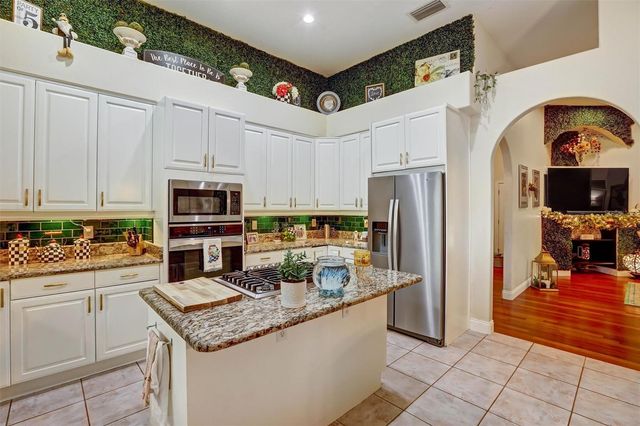 2460 LIELASUS DRIVE, Orlando, FL 32835