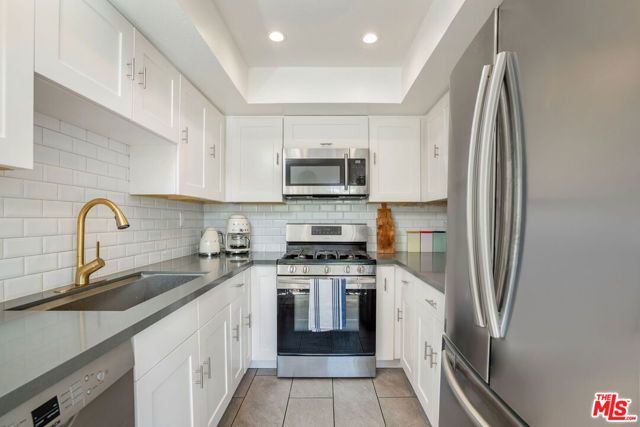 24 Westwind Street C, Marina Del Rey, CA 90292