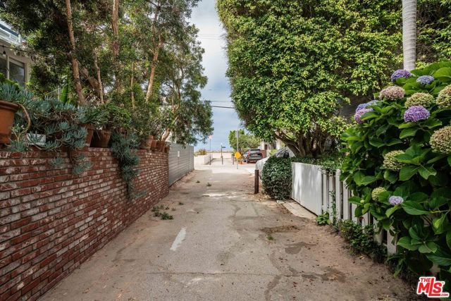 24 Westwind Street C, Marina Del Rey, CA 90292