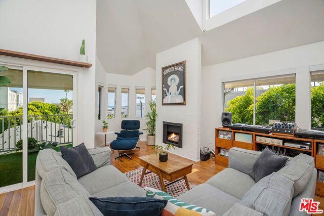 24 Westwind Street C, Marina Del Rey, CA 90292