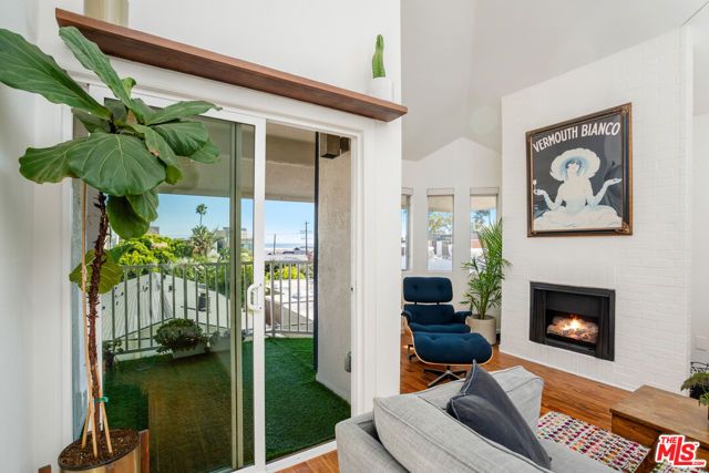 24 Westwind Street C, Marina Del Rey, CA 90292