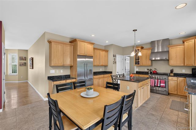 19 Grand View Terrace, Chester, NY 10918