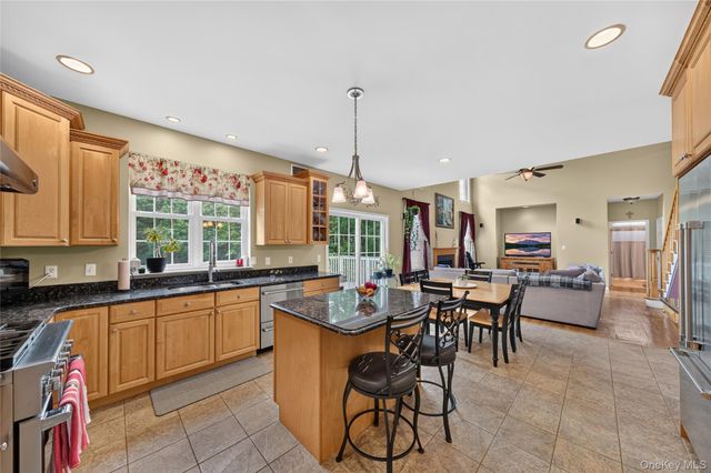 19 Grand View Terrace, Chester, NY 10918