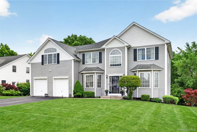 19 Grand View Terrace, Chester, NY 10918