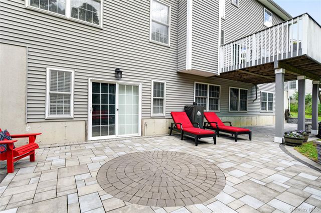19 Grand View Terrace, Chester, NY 10918
