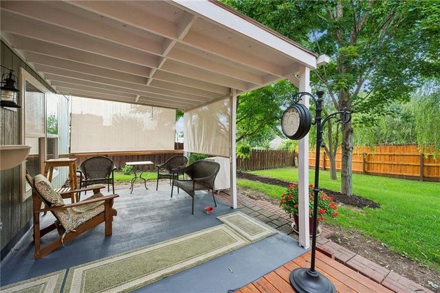 8715 NE 116th Street, Kansas City, MO 64157