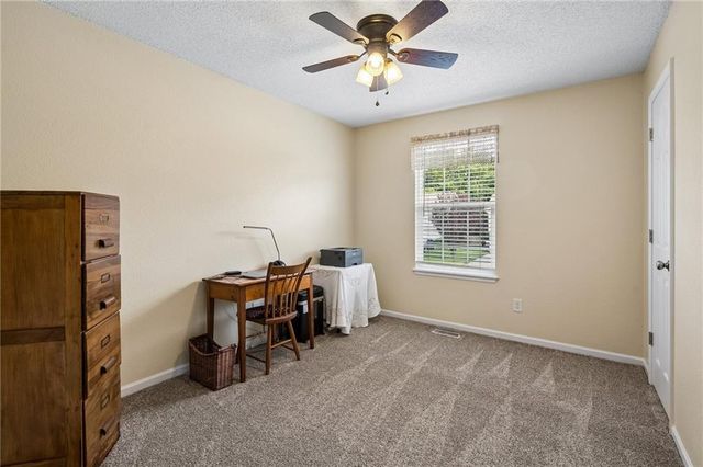 8715 NE 116th Street, Kansas City, MO 64157