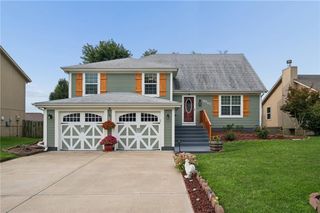8715 NE 116th Street, Kansas City, MO 64157