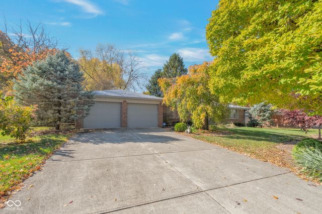 8622 Bishops Lane, Indianapolis, IN 46217
