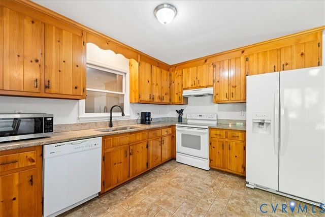 3449 Woods Way, Powhatan, VA 23139