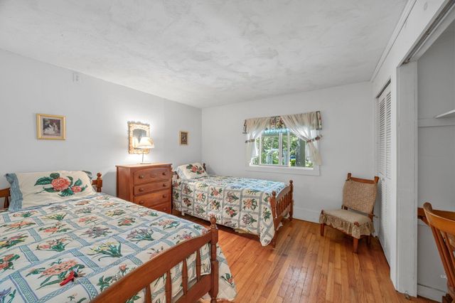 166 James Circle, Mashpee, MA 02649