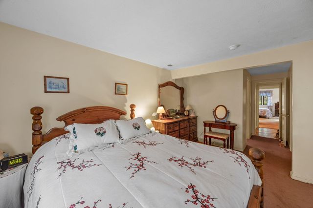 166 James Circle, Mashpee, MA 02649