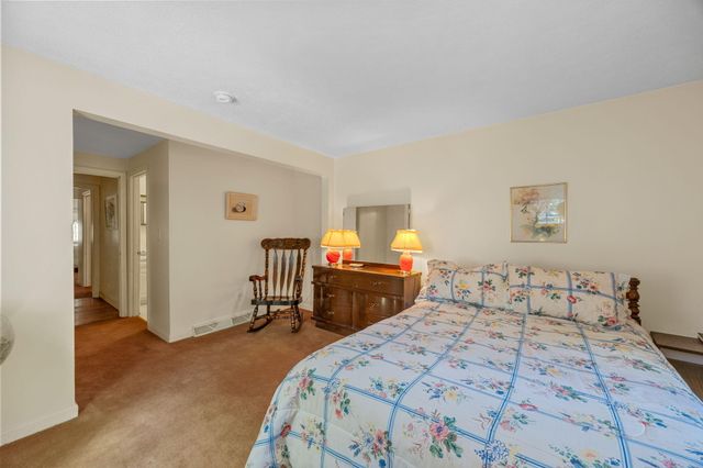 166 James Circle, Mashpee, MA 02649
