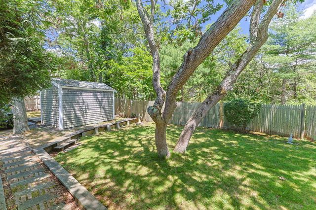 166 James Circle, Mashpee, MA 02649