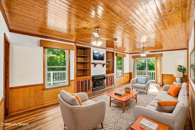 515 E Cornwall Road, Cary, NC 27511