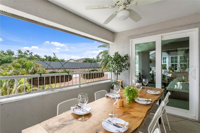 1649 W SNOW CIRCLE E203, Tampa, FL 33606