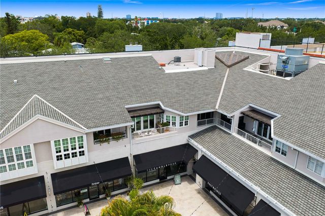1649 W SNOW CIRCLE E203, Tampa, FL 33606