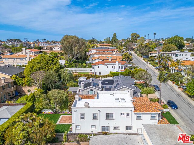 1756 Ruhland Avenue, Manhattan Beach, CA 90266