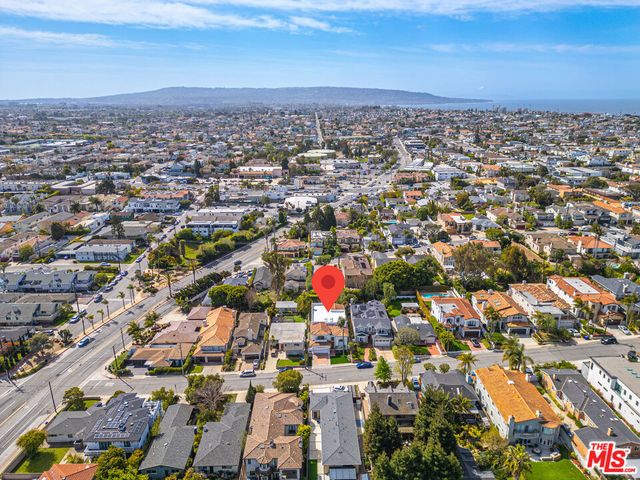 1756 Ruhland Avenue, Manhattan Beach, CA 90266