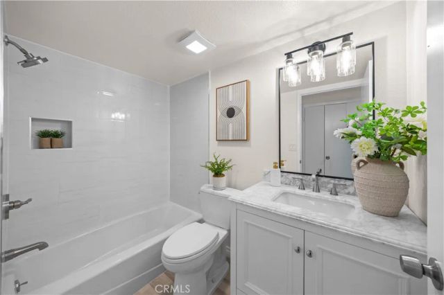 18 Solana, Irvine, CA 92612