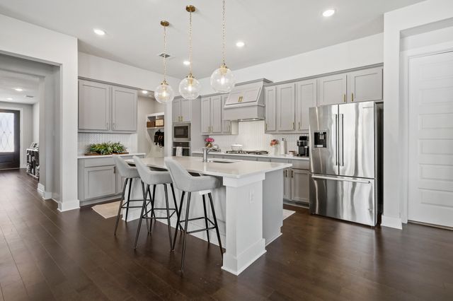 638 Taylor Drive, Fate, TX 75087