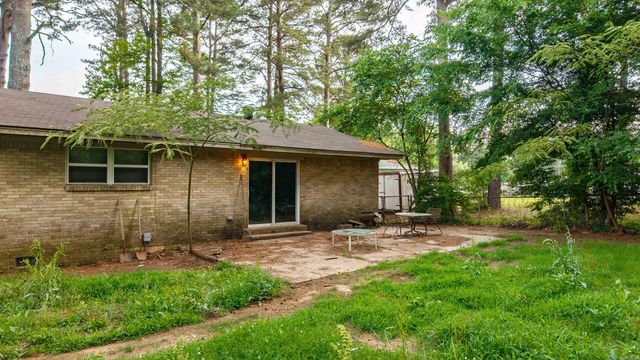 7924 Mabelvale Cut Off Rd, Mabelvale, AR 72103