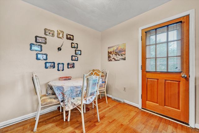 762 Kenyon RD, Vinton, VA 24179
