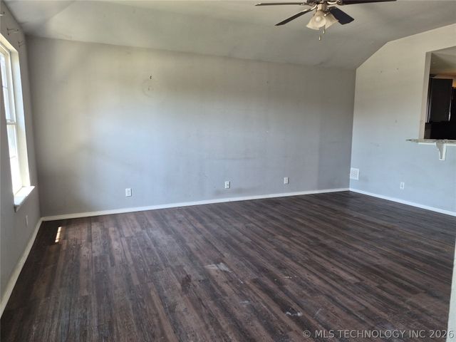 6039 E 147th Place S, Bixby, OK 74008