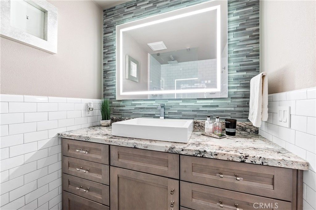 Image 20 of property listing at 17294 Citron, Irvine, CA 92612