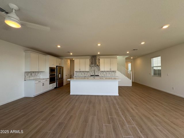 26334 N 24TH Glen, Phoenix, AZ 85085