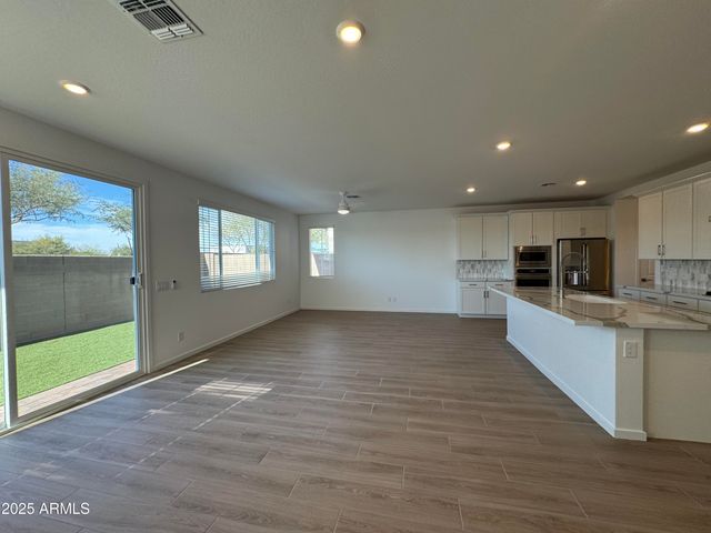 26334 N 24TH Glen, Phoenix, AZ 85085