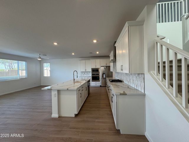 26334 N 24TH Glen, Phoenix, AZ 85085