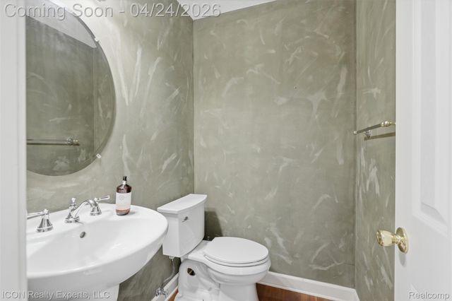 9211 Meadow Ridge Lane, Grand Blanc Charter Township, MI 48439