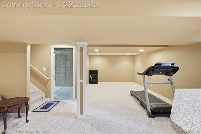 9211 Meadow Ridge Lane, Grand Blanc Charter Township, MI 48439