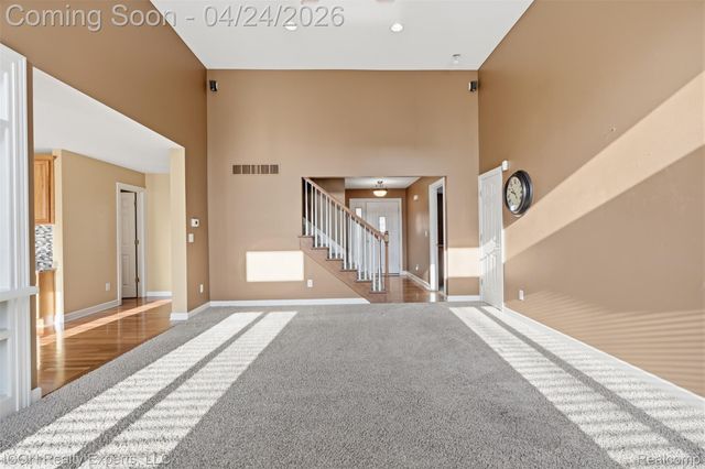 9211 Meadow Ridge Lane, Grand Blanc Charter Township, MI 48439