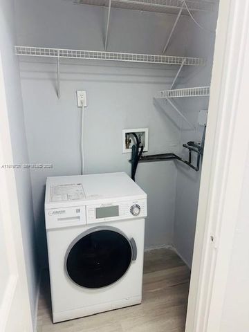 541 NE 62nd St, Miami, FL 33138