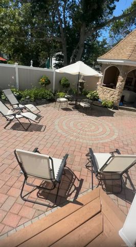 4 Vining Street, Centereach, NY 11720