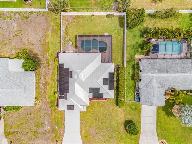 1215 SE 27TH STREET, Cape Coral, FL 33904