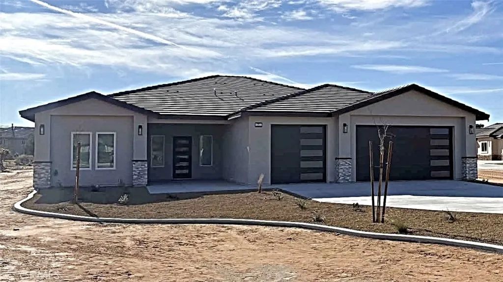 20401 Tonawanda Road, Apple Valley, CA 92307