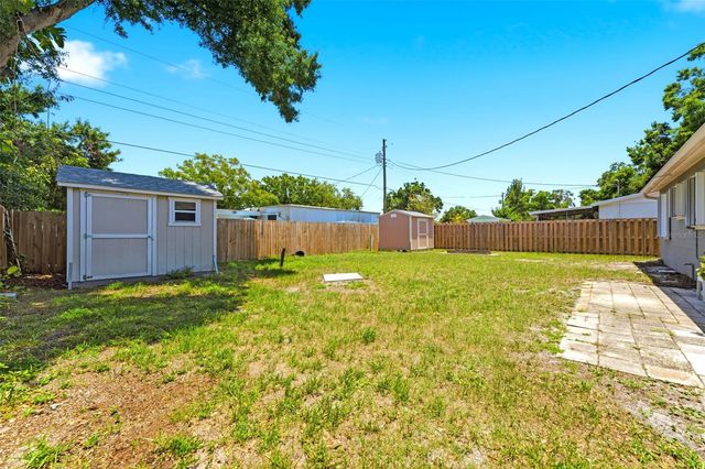 8461 56TH STREET N, Pinellas Park, FL 33781