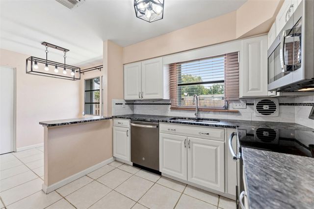 8461 56TH STREET N, Pinellas Park, FL 33781