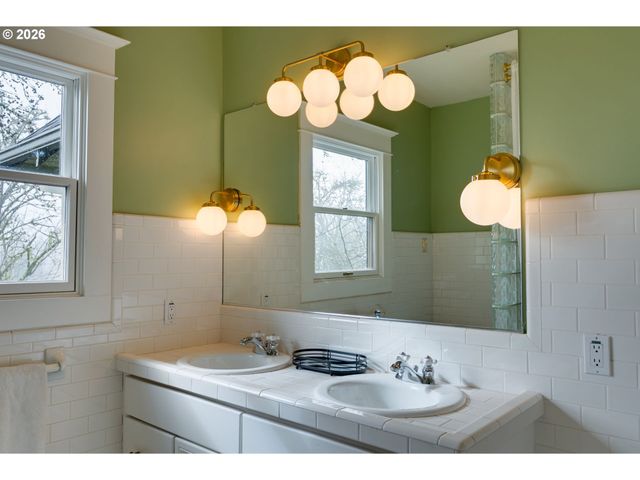 1500 Sw DAVENPORT St, Portland, OR 97201