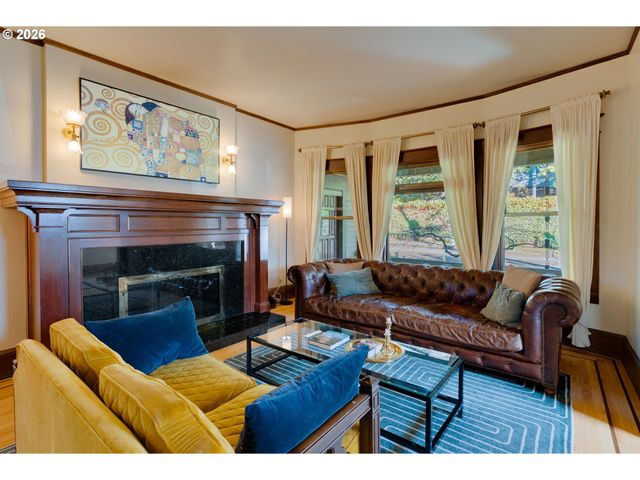 1500 Sw DAVENPORT St, Portland, OR 97201