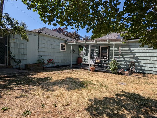 608 Roseway Drive Drive, Klamath Falls, OR 97601