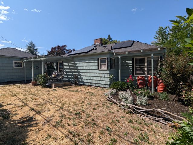 608 Roseway Drive Drive, Klamath Falls, OR 97601