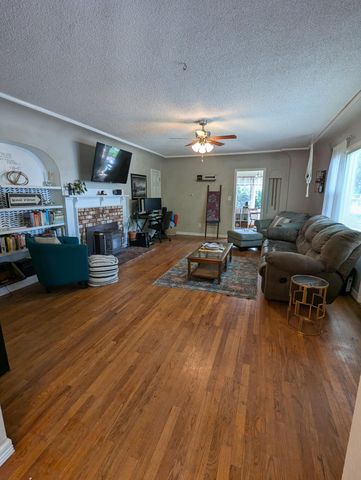 608 Roseway Drive Drive, Klamath Falls, OR 97601